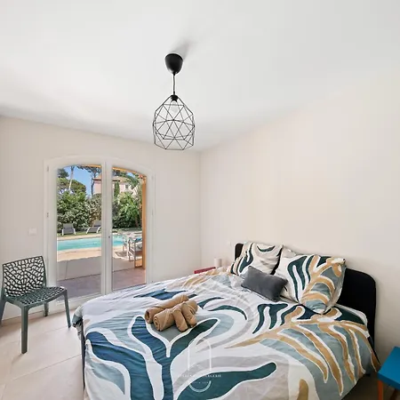 Appartement Piscine Lealys Costebelle Clim/wifi/plages Hyères