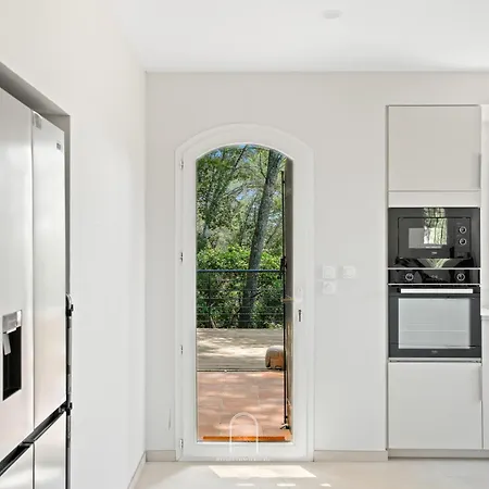 Piscine Lealys Costebelle Clim/wifi/plages Appartement