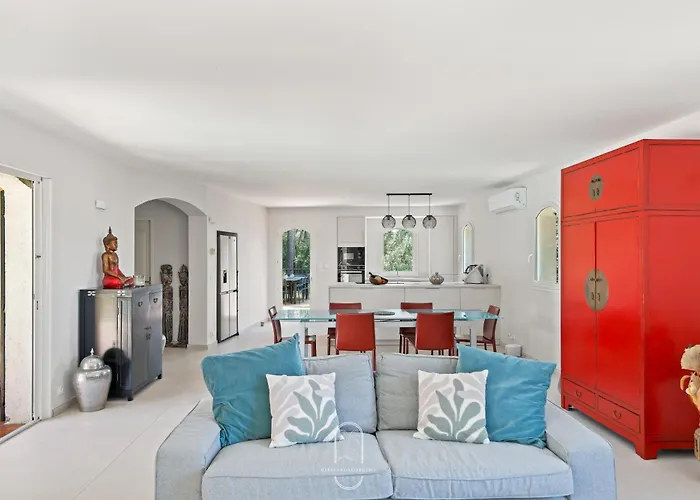 דירה Piscine Lealys Costebelle Clim/wifi/plages הייר