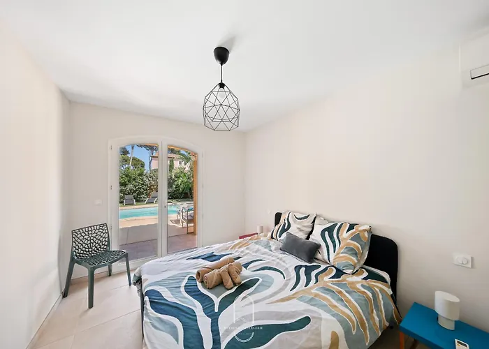 דירה Piscine Lealys Costebelle Clim/wifi/plages הייר