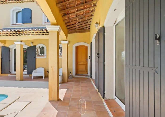 Piscine Lealys Costebelle Clim/wifi/plages דירה